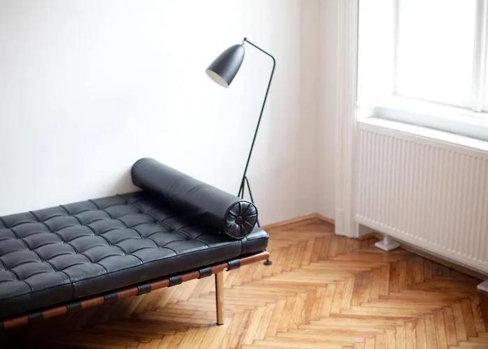 Hotel Bachelor Pad Pax 24 Gentlemen's Power Package Krakau